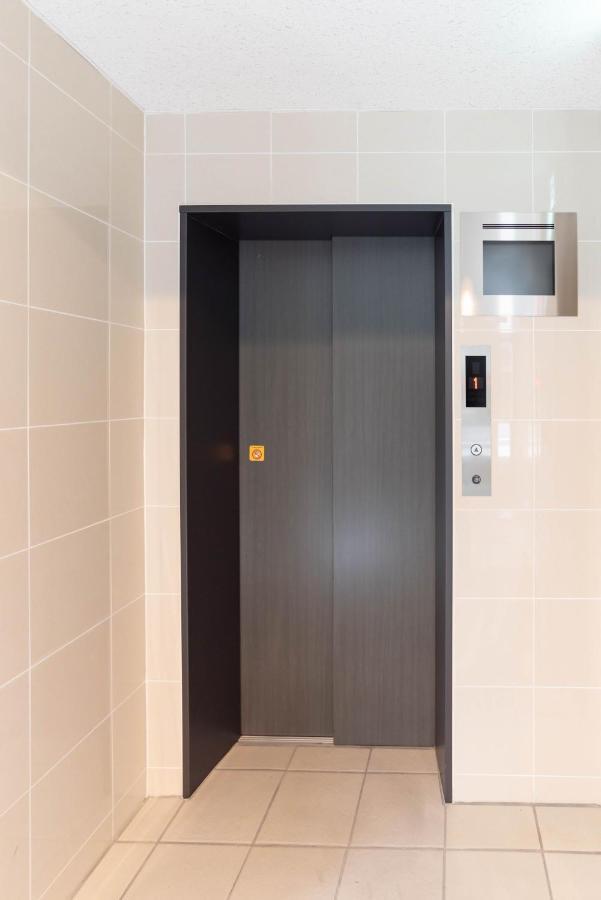Bijou Suites Lieto Apm Осака Экстерьер фото
